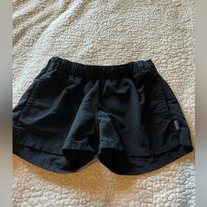 #204. Patagonia XS Black Elastic Waist Athletic Shorts with side pockets